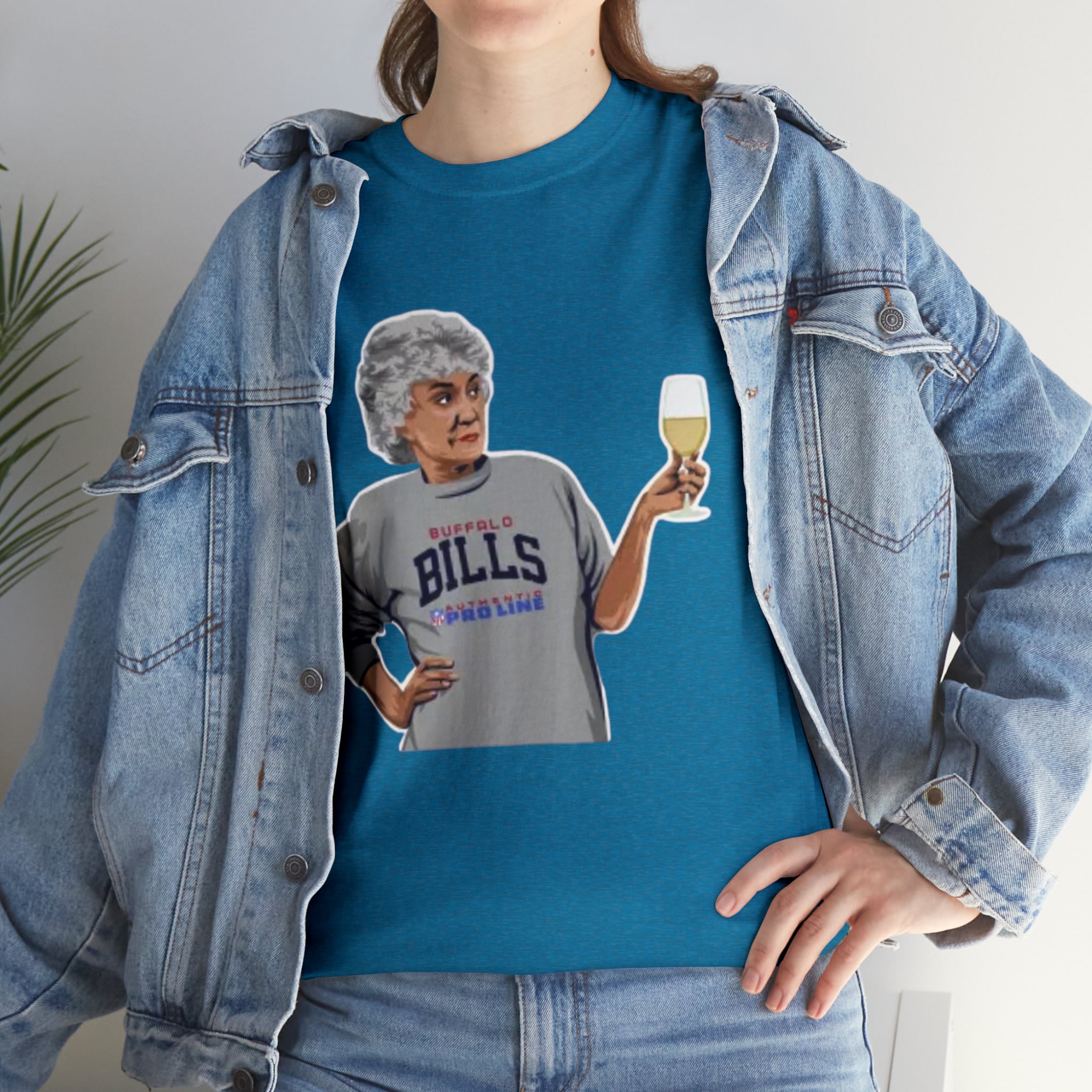 The Golden Girls 80's TV Show- Dorothy Unisex Heavy Cotton T-Shirt - Creations by Chris and Carlos